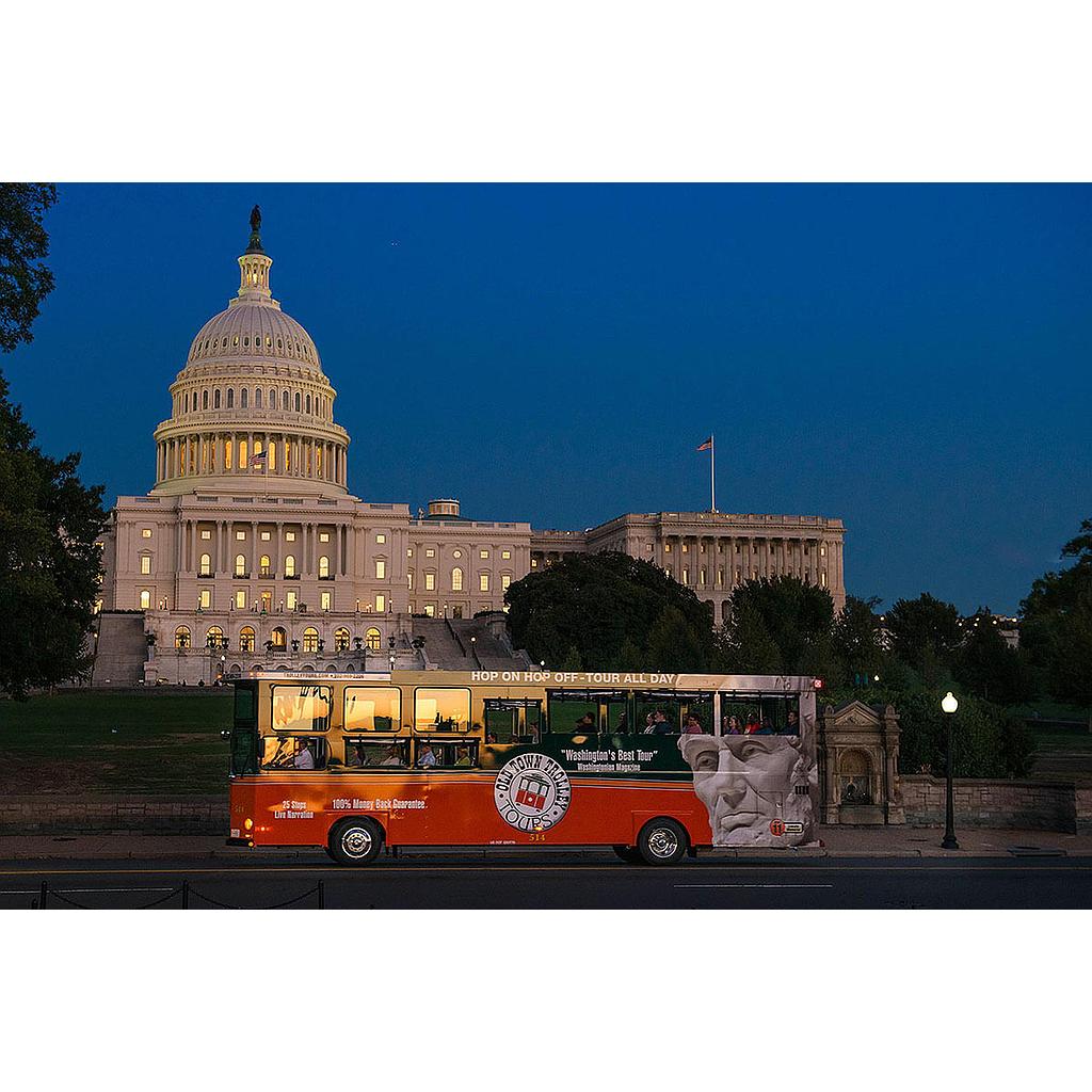 Washington DC by night